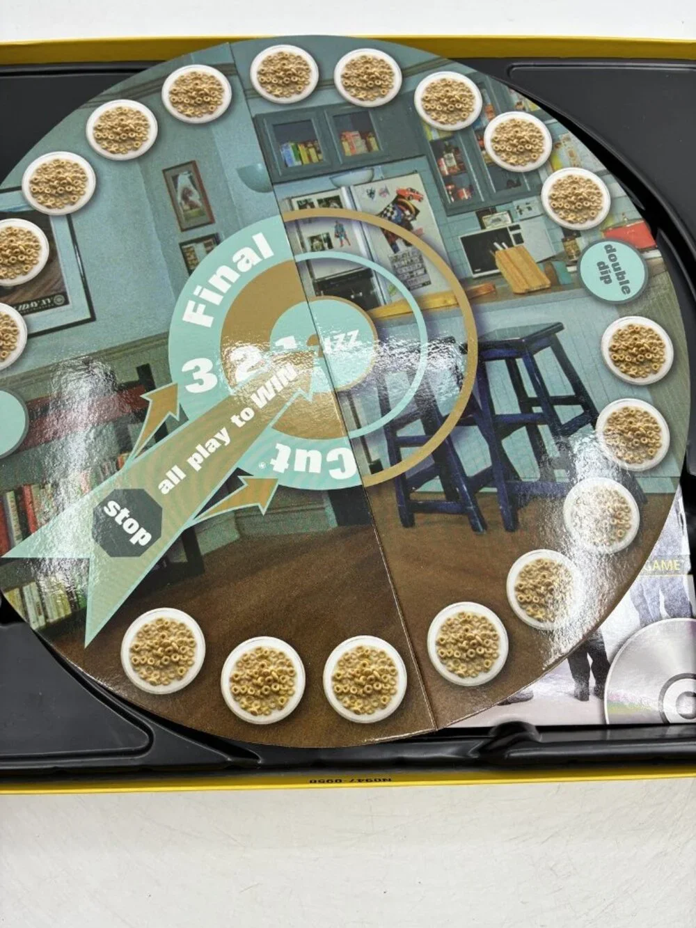 Seinfeld Scene It? The DVD Game Trivia Board Game Mattel Screenlife 2008 Adult